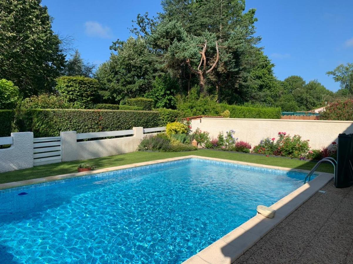 Maison Ruisseau L'Eau Blanche Léognan エクステリア 写真